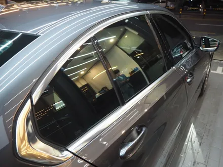 BMW 330i 미네랄그레이, 솔라가드 퀀텀이랑 잘 어울려요! / 강남 송파 서초