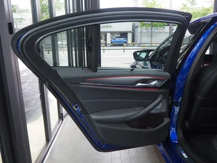 BMW M5! 소문대로 역시 신차패키지는 더핏카샵? / 강남 송파 서초