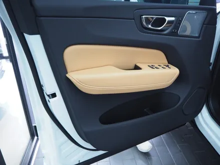볼보 XC60! 정말 귀하게 구한만큼 제대로 시공 받고 싶네요 / 강남 송파 서초