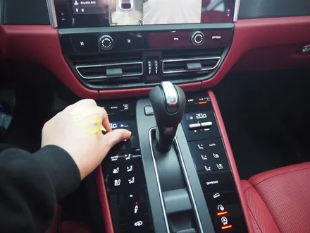 포르쉐 마칸 GTS!! 솔라가드 프리미엄 퀀텀 가격+성능+멋스러움까지~ / 강남 송파 서초