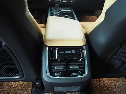 볼보 XC60! 정말 귀하게 구한만큼 제대로 시공 받고 싶네요 / 강남 송파 서초