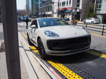 포르쉐 마칸 GTS!! 솔라가드 프리미엄 퀀텀 가격+성능+멋스러움까지~ / 강남 송파 서초