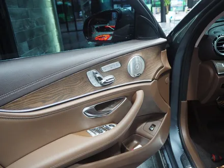 벤츠 E300 ex 신차패키지 + 부메스터 / 강남구 개포동