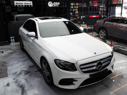벤츠 E300 AMG Line - 글라스틴트 슈어로 했어요! / 강남구 개포동