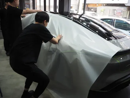 포르쉐 타이칸 GTS!! 신차패키지 꼼꼼샵(틴팅+전체PPF+블랙박스 등) / 강남 송파 서초