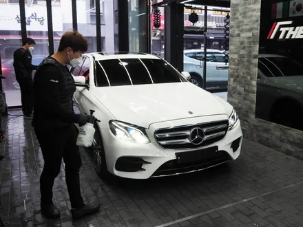벤츠 E300 AMG Line - 글라스틴트 슈어로 했어요! / 강남구 개포동