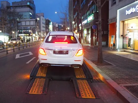 벤츠 E300 AMG Line - 글라스틴트 슈어로 했어요! / 강남구 개포동