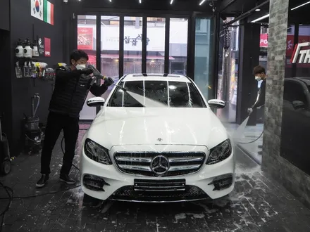 벤츠 E300 AMG Line - 글라스틴트 슈어로 했어요! / 강남구 개포동