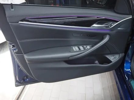 BMW 520d!! 글라스틴트 옵틱W 더핏카샵에서~ / 강남 송파 서초