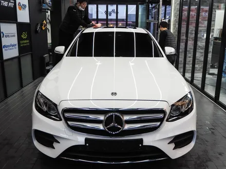 벤츠 E300 AMG Line - 글라스틴트 슈어로 했어요! / 강남구 개포동