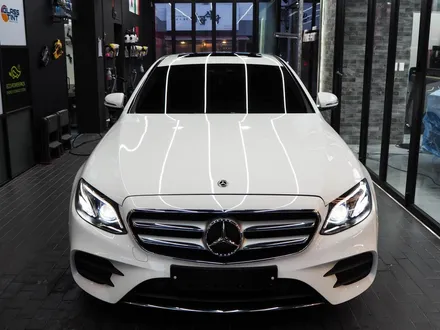 벤츠 E300 AMG Line - 글라스틴트 슈어로 했어요! / 강남구 개포동