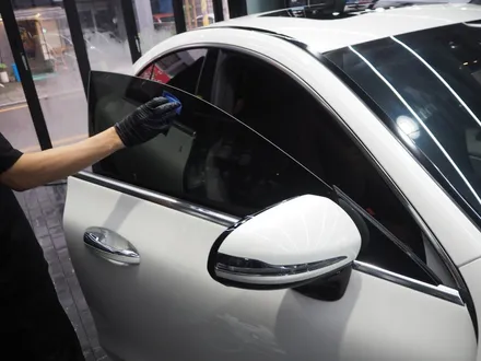 벤츠 CLS 300d!! 글라스틴트 슈어X+옵틱W 믹스 시공 조합으로 / 강남 송파 서초
