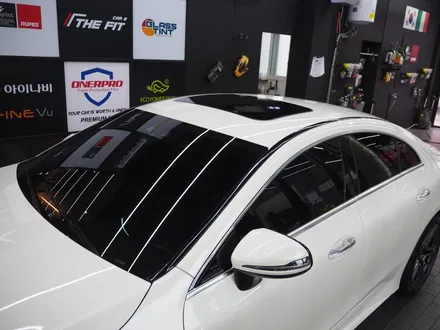 벤츠 CLS 300d!! 글라스틴트 슈어X+옵틱W 믹스 시공 조합으로 / 강남 송파 서초