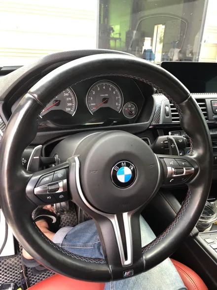 더핸들 bmw m4 f82 핸들알칸타라 작업 / 남양주 별내면