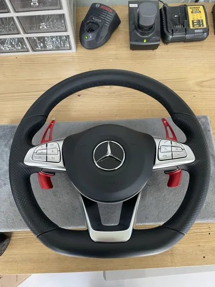 더핸들 벤츠 slc 43amg 핸들 알칸타라 작업 / 남양주 별내면