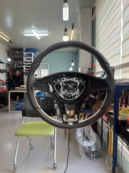 더핸들 벤츠 glc 350e x253 베이지핸들 가죽교체 작업 / 남양주 별내면