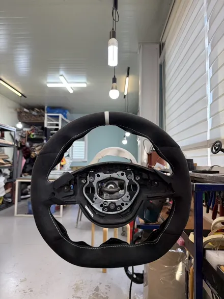 [더핸들]벤츠 CLA45 AMG 4MATIC C117 핸들가죽교체 알칸타라 작업 / 남양주 별내면