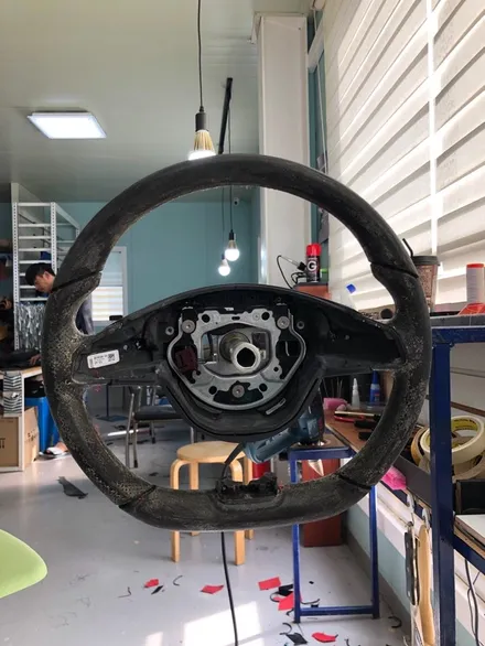 벤츠 a클래스 a43 amg 핸들가죽교체 작업^^ / 남양주 별내면