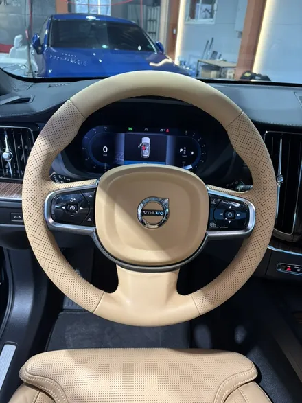 더핸들 볼보 xc60 핸들컬러변경 가죽교체 작업 / 남양주 별내면