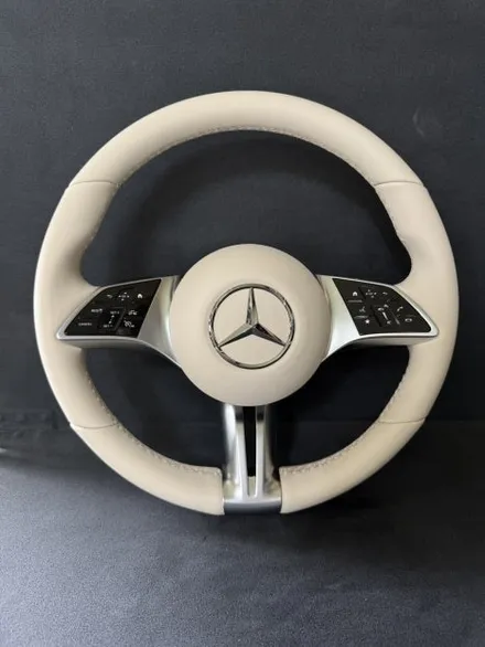 [더핸들]벤츠 GLC300 4MATIC 쿠페 X254 핸들컬러변경 가죽교체 – 베이지 핸들 작업 / 남양주 별내면