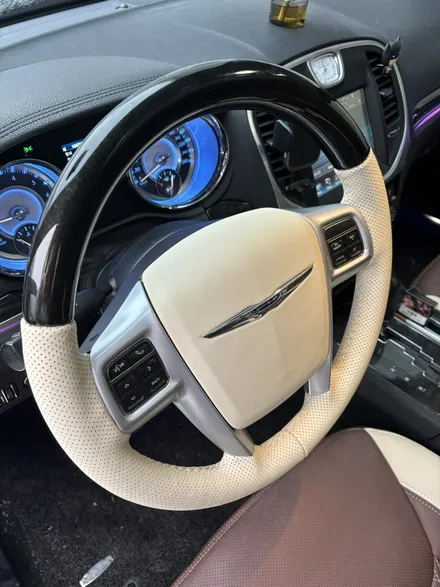 더핸들 크라이슬러 300c 핸들가죽교체 / 남양주 별내면