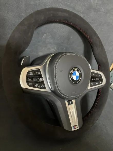 더핸들 bmw x6 40d g06 핸들 알칸타라 작업 / 남양주 별내면