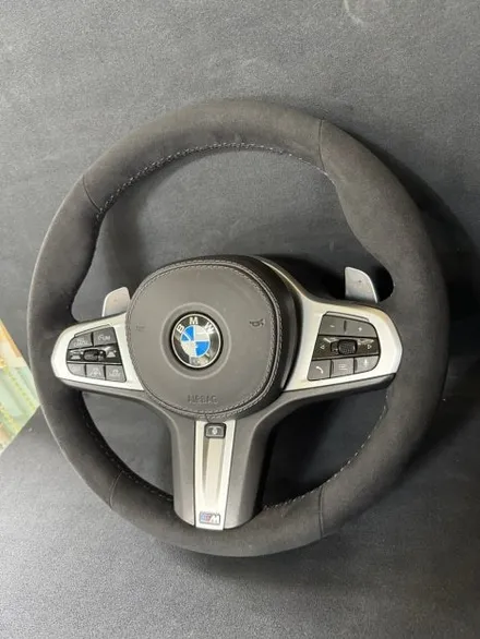 BMW X6 M60i G06 순정 가죽 핸들 → 알칸타라 핸들 리메이크 (by 더핸들) / 남양주 별내면