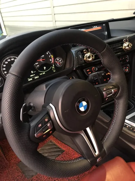 bmw m4 f82 m핸들 가죽교체 작업입니다^^ / 남양주 별내면
