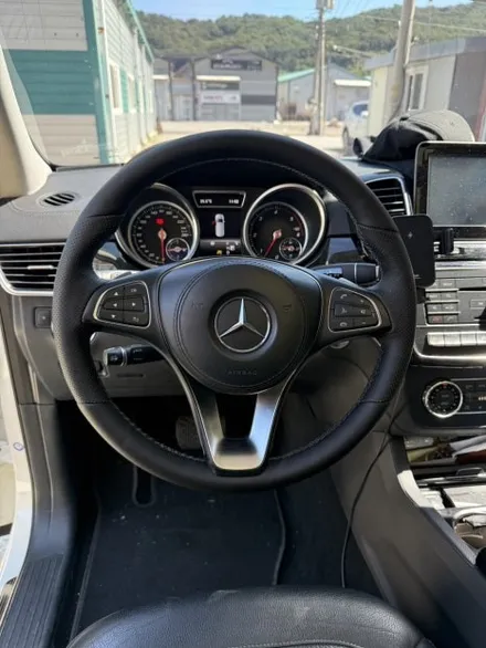 [더핸들]벤츠 GLS350d 4MATIC X166 핸들가죽교체 복원작업 / 남양주 별내면