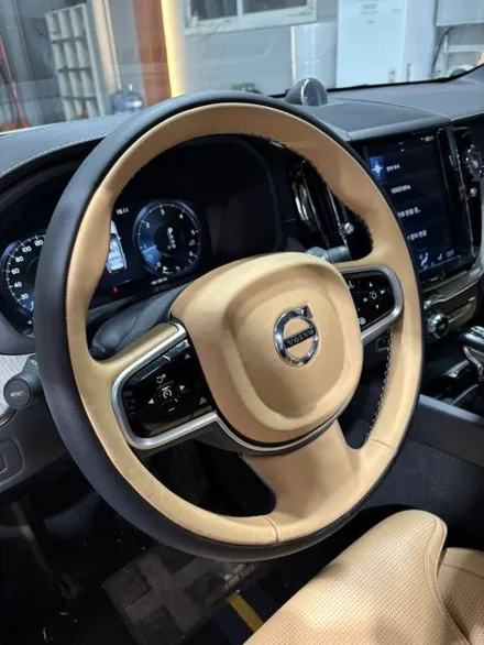 [더핸들] 볼보 XC60 핸들 컬러변경 가죽교체 작업 / 남양주 별내면