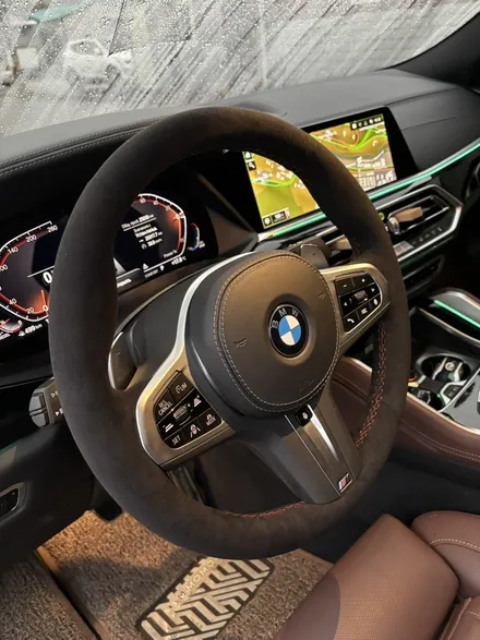더핸들 bmw x6 40d g06 핸들 알칸타라 작업 / 남양주 별내면