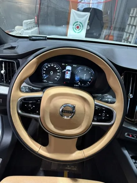 [더핸들] 볼보 XC60 핸들 컬러변경 가죽교체 작업 / 남양주 별내면