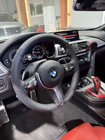 [더핸들] BMW 430i F33 핸들가죽교체 복원작업 – 순정 감성 그대로 완벽 복원 / 남양주 별내면