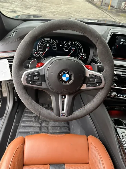더핸들 bmw m5 f90 핸들 알칸타라 작업 / 남양주 별내면