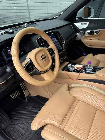 더핸들 볼보 xc90 핸들엠버브라운 작업 / 남양주 별내면