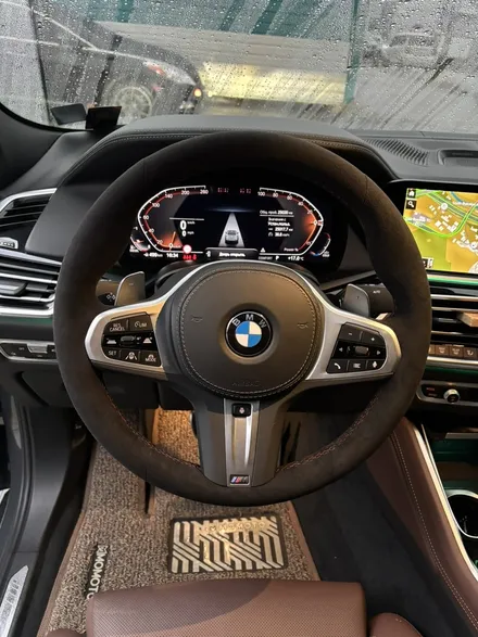 더핸들 bmw x6 40d g06 핸들 알칸타라 작업 / 남양주 별내면