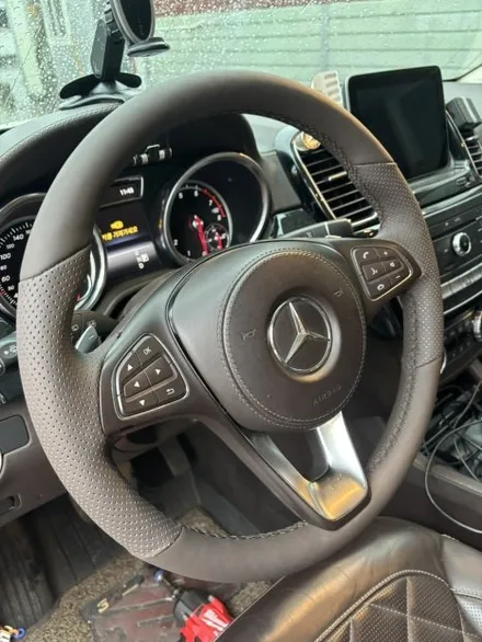벤츠 GLS 500 X166 핸들가죽 복원 교체 작업 – 더핸들 / 남양주 별내면