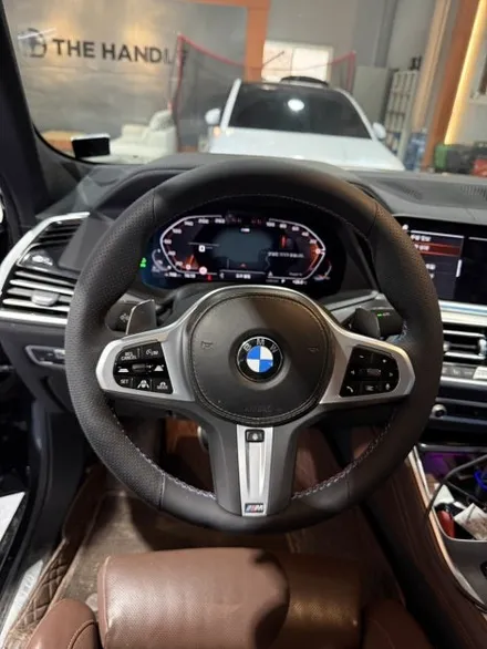 [더핸들] BMW X6 (G06) xDrive30d M 스포츠 핸들 가죽교체 복원작업! 손상된 핸들이 새핸들로 변신 / 남양주 별내면
