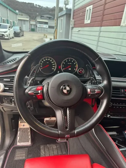 더핸들 bmw x5m f15 핸들알칸타라 작업 / 남양주 별내면
