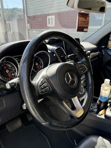 [더핸들]벤츠 GLS350d 4MATIC X166 핸들가죽교체 복원작업 / 남양주 별내면