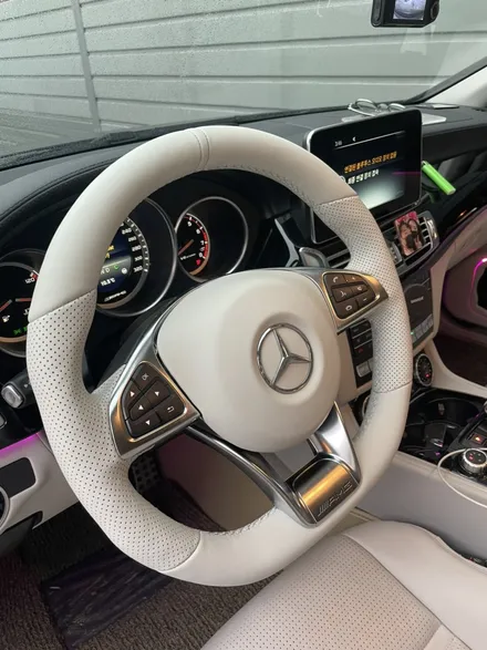벤츠 cls63 amg w218 핸들가죽 컬러변경! / 남양주 별내면