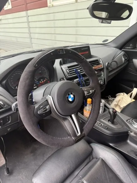 [더핸들]BMW M2 F87 퍼포먼스 핸들 알칸타라 교체 & 복원 작업!! 손상된 순정 알칸타라를 새 알칸타라로 깔끔하게 복원 / 남양주 별내면