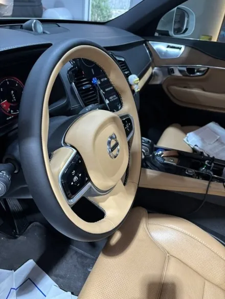 [더핸들] 볼보 XC90 핸들 컬러변경 가죽교체 작업 (링투톤 커스텀) / 남양주 별내면