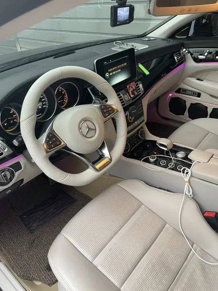 벤츠 cls63 amg w218 핸들가죽 컬러변경! / 남양주 별내면