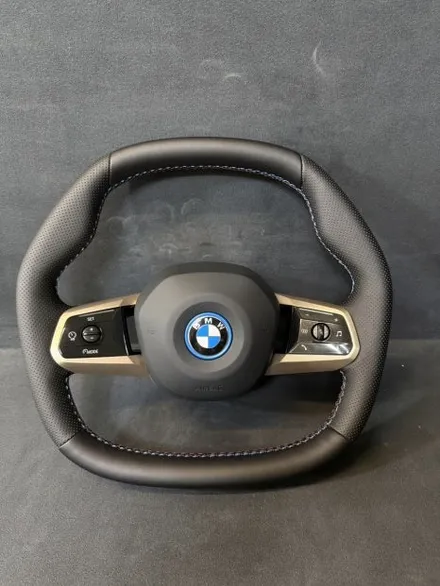[더핸들]BMW iX xDrive 50 스포츠 플러스 핸들 가죽교체 복원 작업! / 남양주 별내면