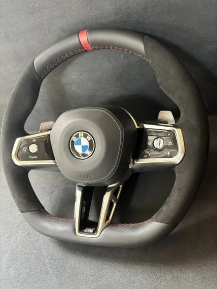 [더핸들] BMW 7시리즈 (G70) 740i xDrive M 스포츠 핸들 가죽교체 알칸타라 작업 / 남양주 별내면