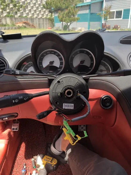 더핸들 벤츠 sl55amg R230 핸들샤무드@작업 / 남양주 별내면
