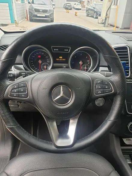 벤츠 gls x166 핸들가죽교체! / 남양주 별내면