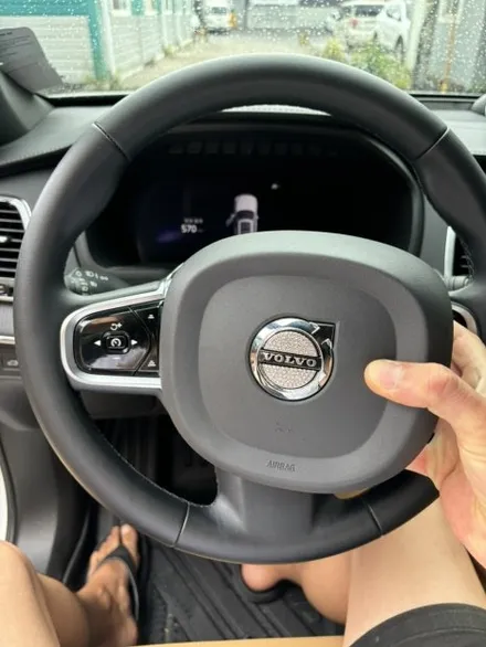 더핸들 볼보 xc90 핸들엠버브라운 작업 / 남양주 별내면