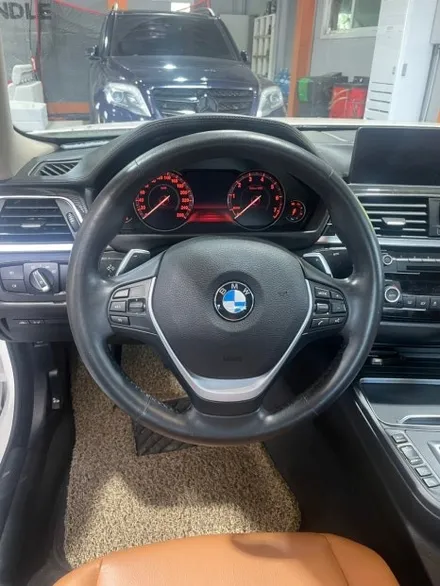 BMW 4시리즈 F32 핸들컬러변경 가죽교체 작업 │ 더핸들 / 남양주 별내면
